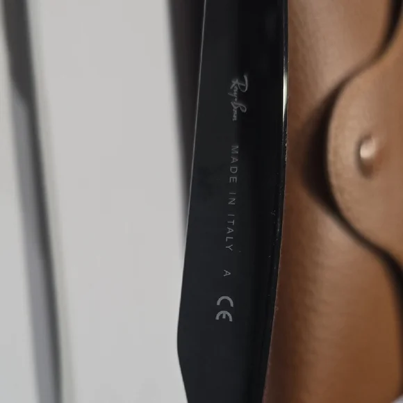 Ray-Ban Sunglasses with Brown Case and Burgundy Frame - Picture 3 of 8